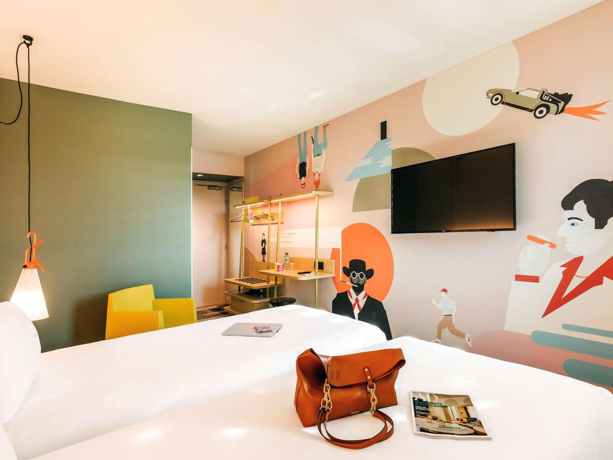 Hotel Ibis Styles Lyon Centre Confluence Esterno foto