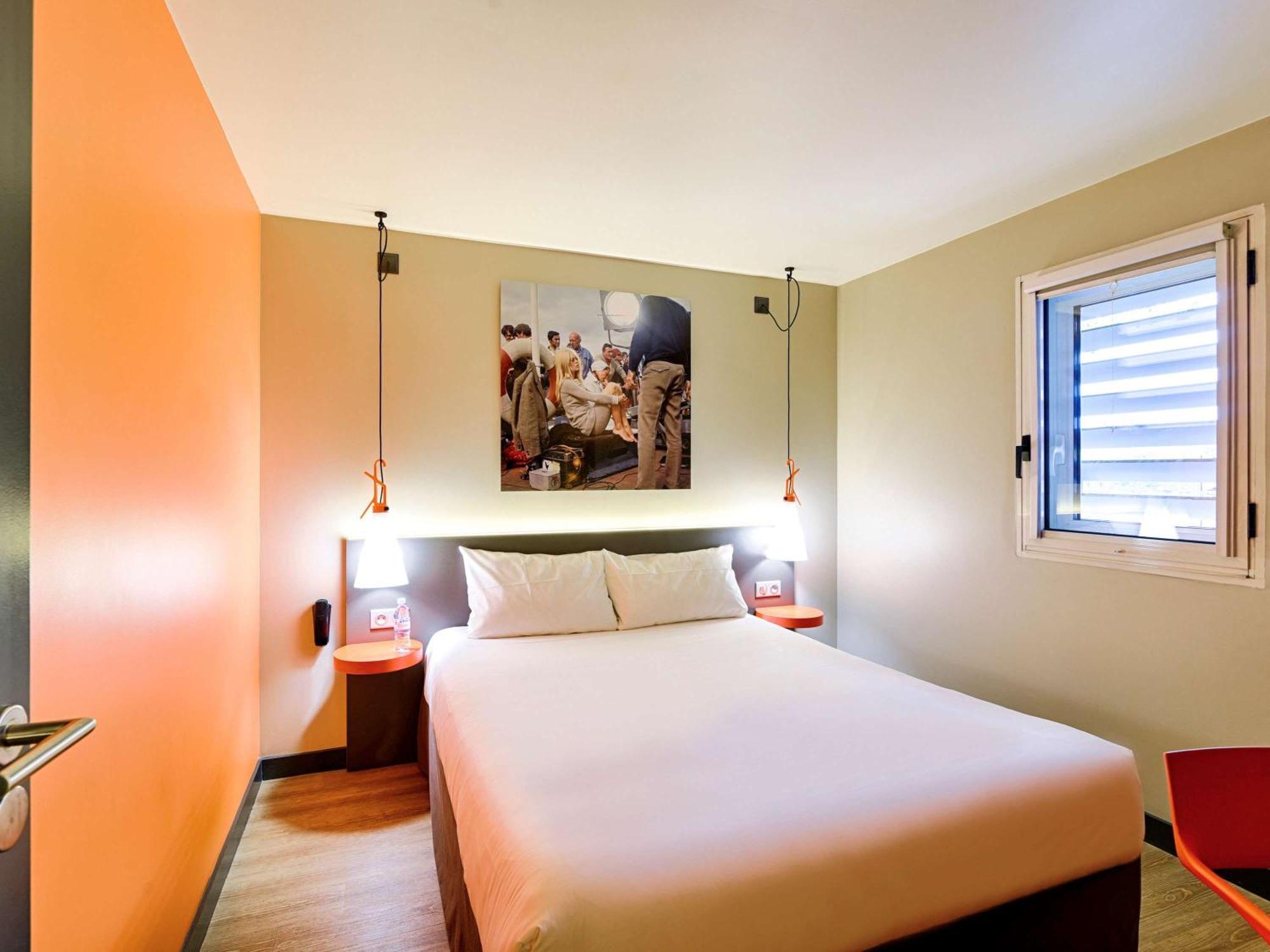 Hotel Ibis Styles Lyon Centre Confluence Esterno foto